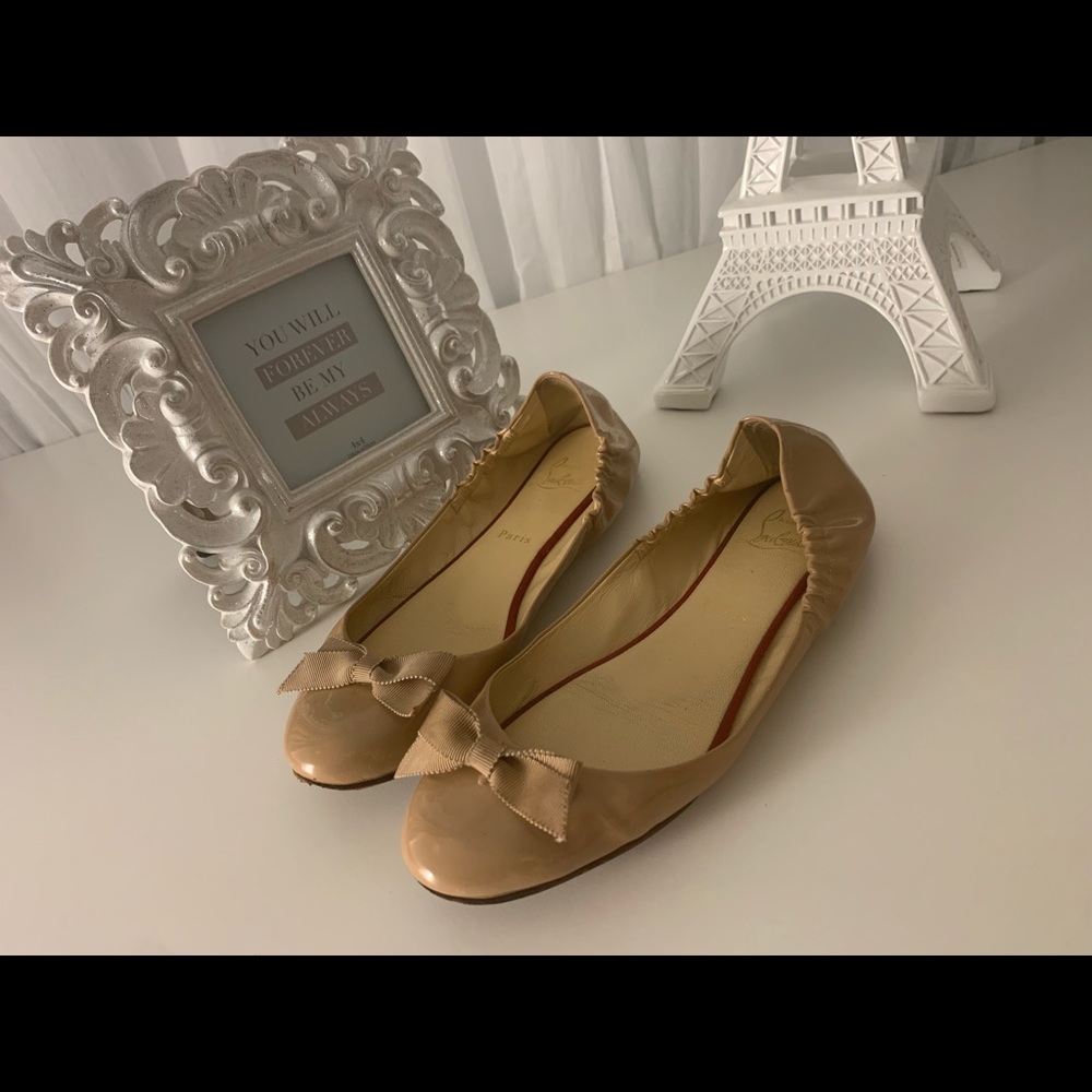 christian louboutin GLORIANA FLAT PATENT SOFT/GG